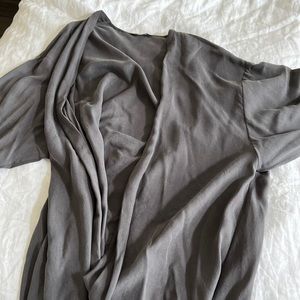 Kaarem Kimono XS Brand New